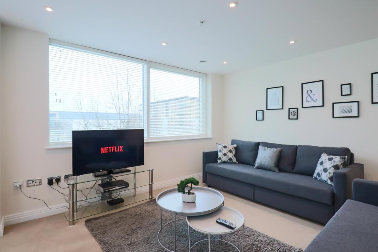 Portfolio Apartments - Welwyn Business Park Велвін-Гарден-Сіті Екстер'єр фото